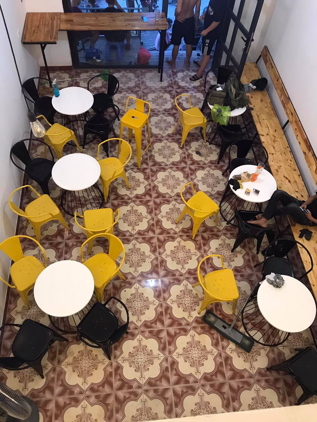 Bàn ghế cafe độc lạ Bàn ghế cafe độc lạ