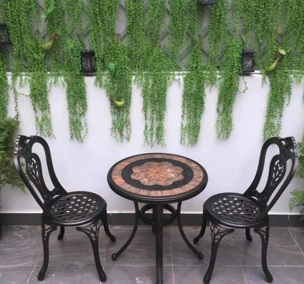 Bàn ghế cafe ngoài trời