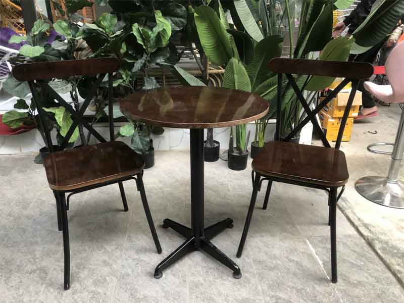 Bàn tròn cafe đơn giản Bàn tròn cafe đơn giản