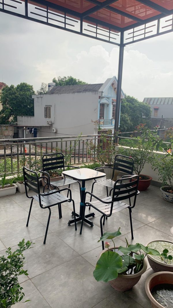 Bộ bàn ghế sắt ngoài trời