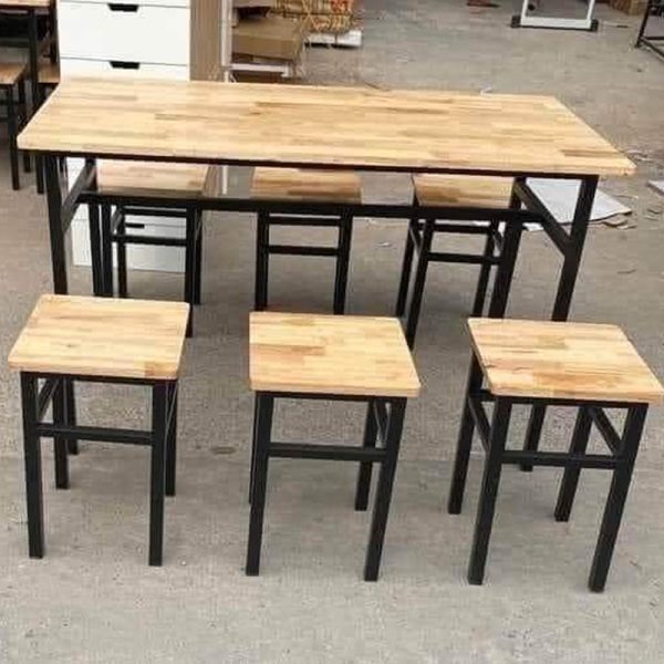 Bàn ghế quán ăn vặt