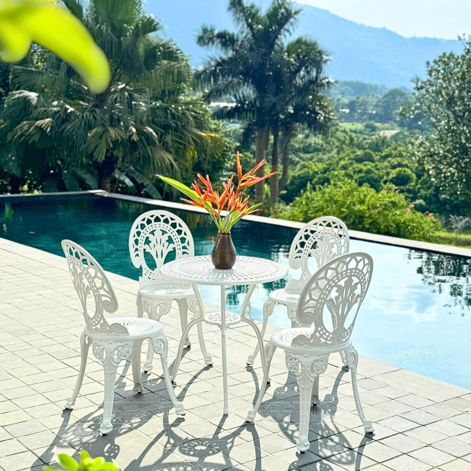 Bàn Ghế sân vườn Bàn Ghế sân vườn
