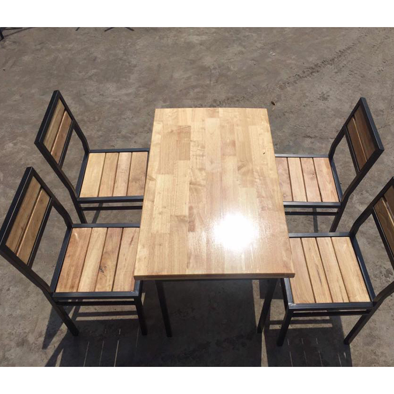 Bàn khung sắt Bàn khung sắt