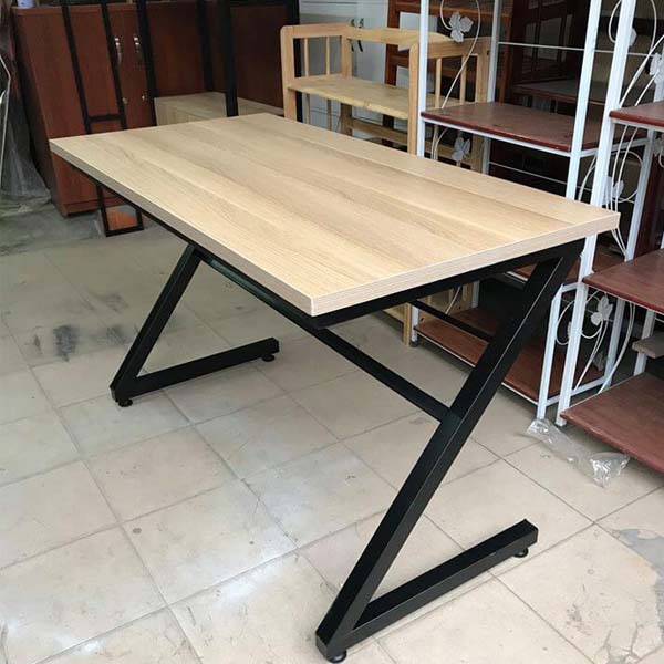 Chân bàn chữ z Chân bàn chữ z