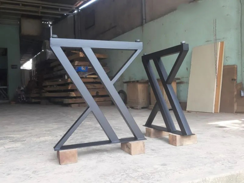 Chân bàn sắt hộp Chân bàn sắt hộp