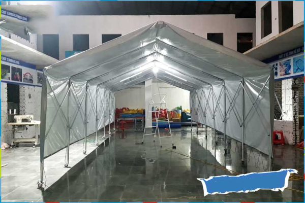 Nhà bạt làm kho chứa đồ di động